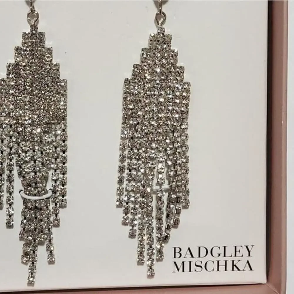 Badgley Mischka Crystal‎ Chandelier Rhinestone Dangle Earrings Drop Sparkle New